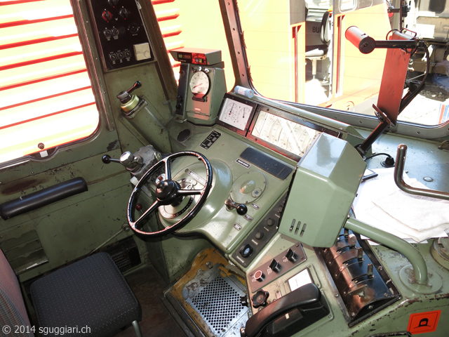 Cabina di guida della SBB Ae 6/6 11407 'Aargau'